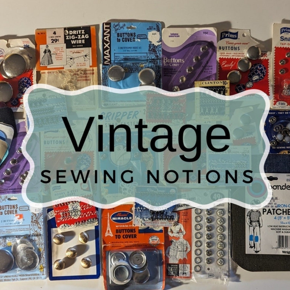 Assorted Vintage Sewing Notions Set